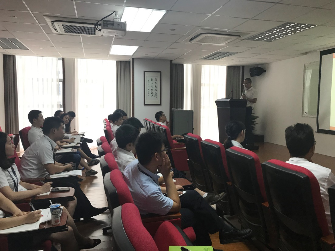 2025新澳门免费原料宝典