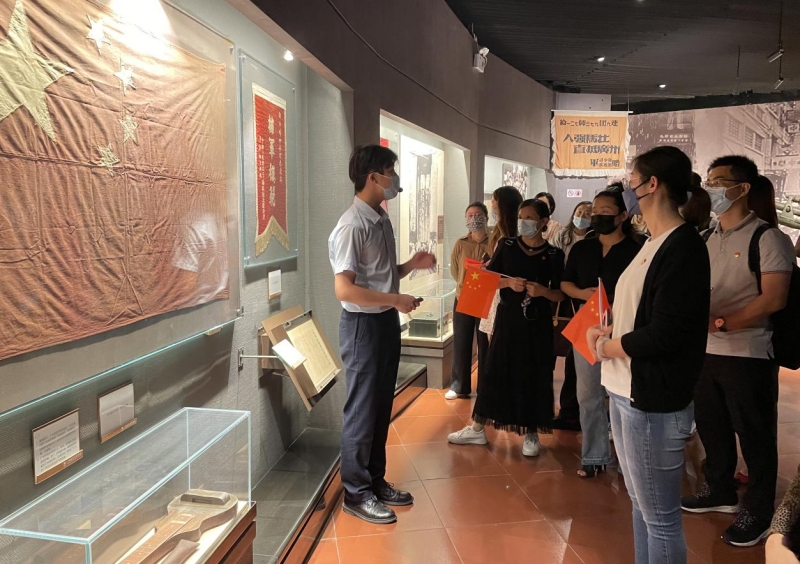 2025新澳门免费原料宝典