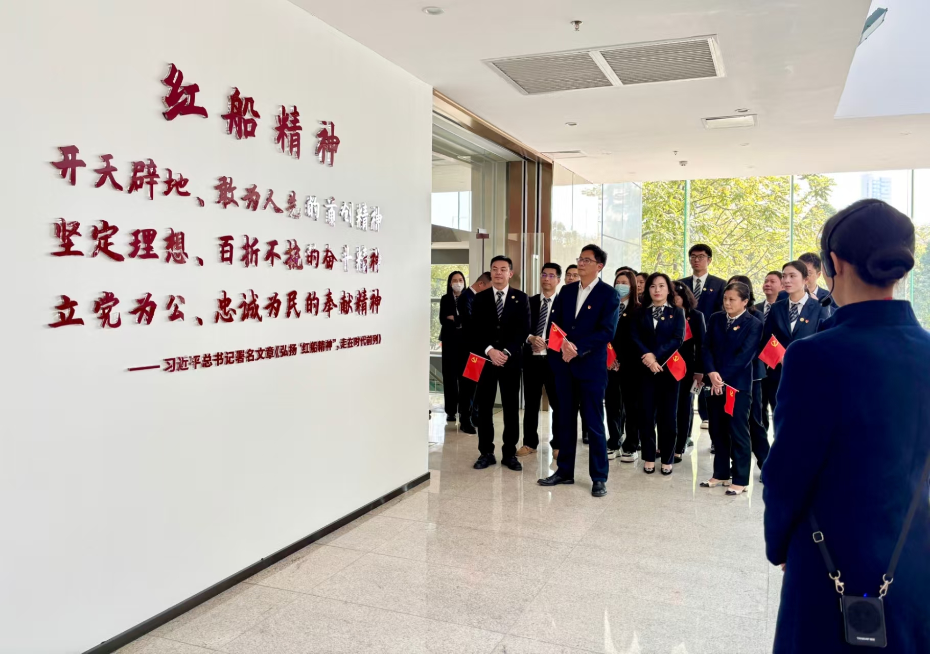 2025新澳门免费原料宝典