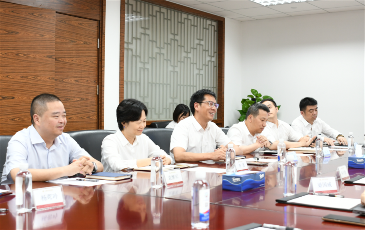 2025新澳门免费原料宝典